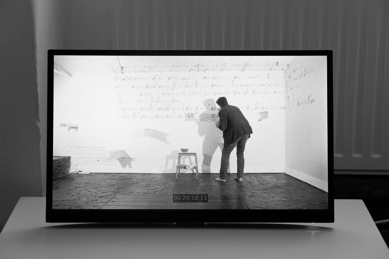 Installation view, Newman, B., Galleria 28, 2022
