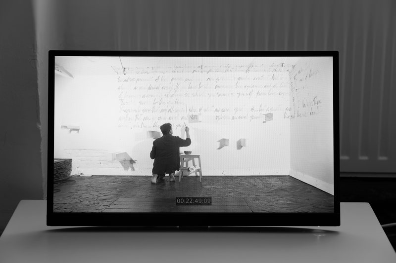 Installation view, Newman, B., Galleria 28, 2022