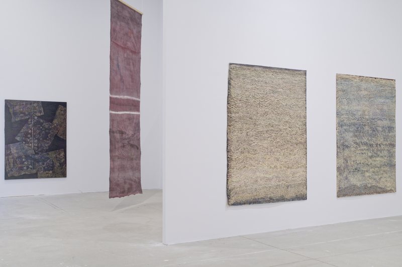 Sorin Neamtu - Oil Sticks on Canvas — installation view, Headnotes, Suprainfinit Gallery, 2025
