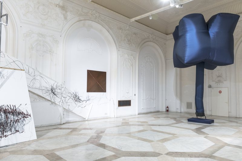 Installation view, Neutrasomni, MNAC – National Museum of Contemporary Art, 2019